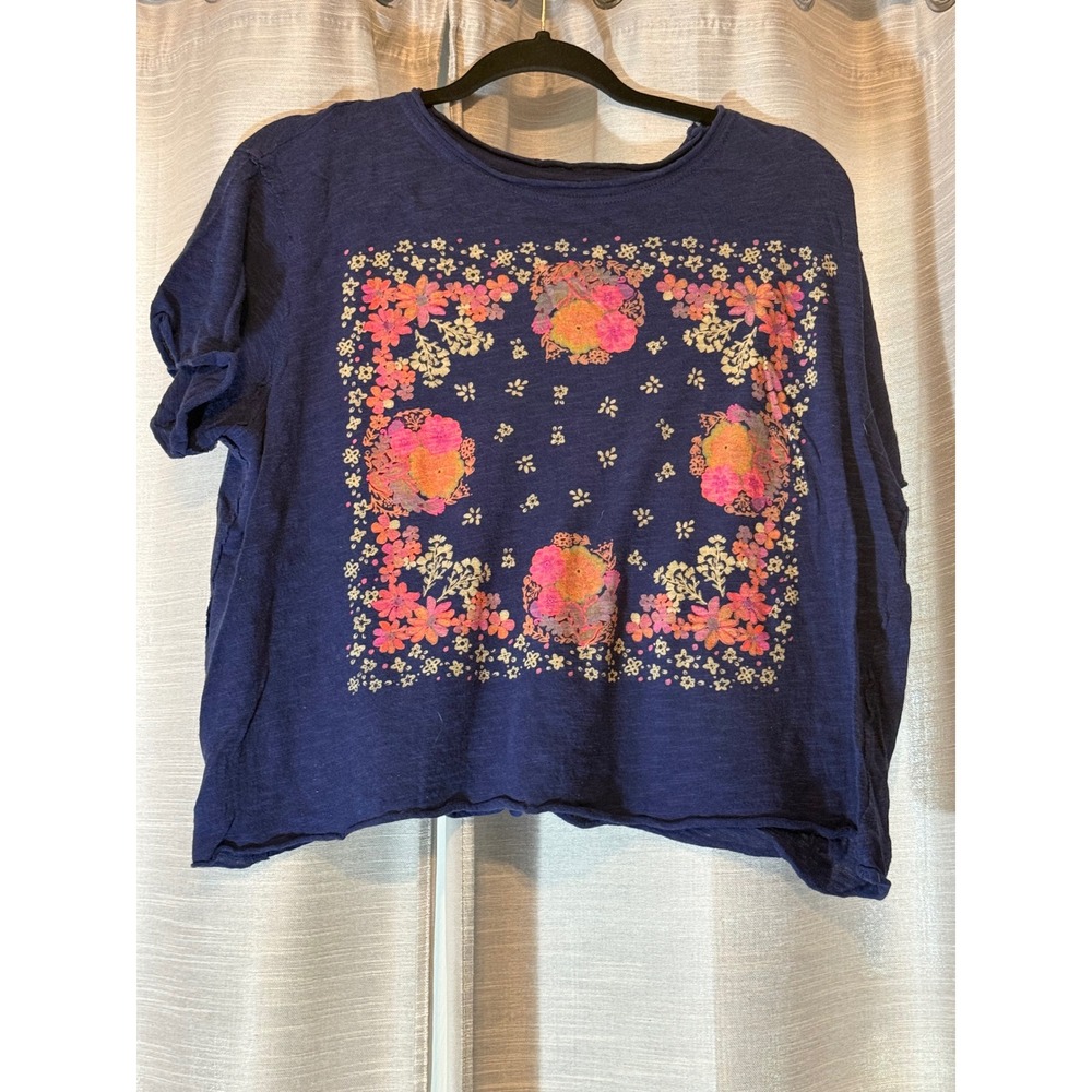 Natural Life Aiden 100% Cotton T-Shirt Tropic Bandana Navy Floral Boho Sz M NWOT